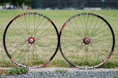 Chris King Stan S Flow Ex Wheelset Review Pinkbike