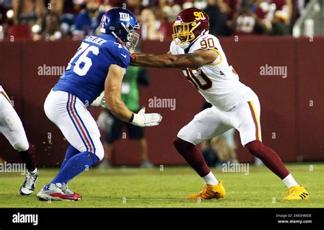 washington football team defensive  montez sweat  blocks