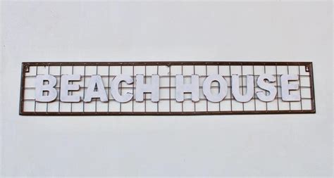 BEACH HOUSE SIGN – 112X20.5CM – Lemon Tree Interiors