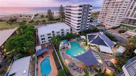 club wyndham kirra beach beach resort  gold coast book