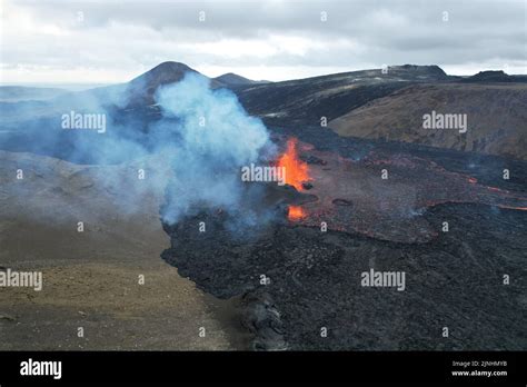 Iceland Volcano Volcanic Eruption In Meradalir Valley Reaykjanes