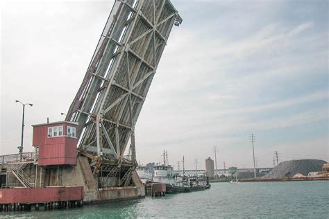 FHWA Awards $144M Large Bridge Grant to Four Chicago Bridges, Critical ...