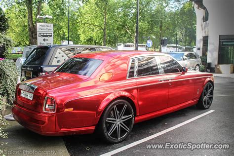 Rolls Royce Phantom spotted in London, United Kingdom on 10/28/2013 ...