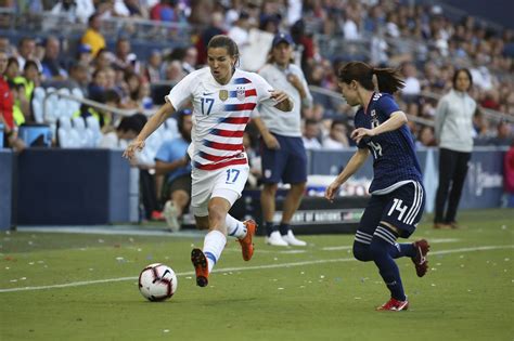 Uswnt Star Tobin Heath Is Becoming As Comfortable With Fame As Shes