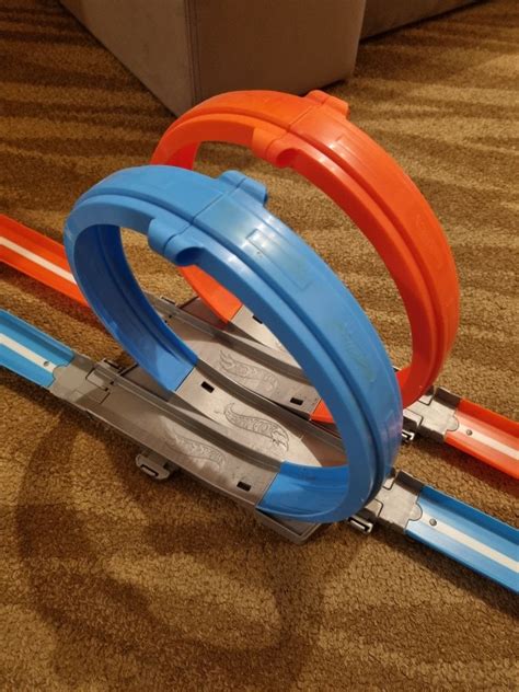 Трек Хот Вілс Подвійна петля Hot Wheels Mattel Двойная петля Хот Вилс грн Інші ігрові