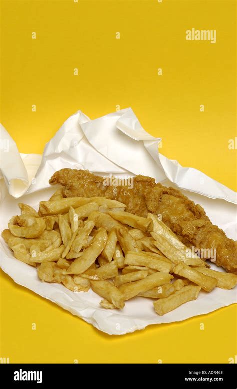 Traditional British fish and chips Stock Photo - Alamy