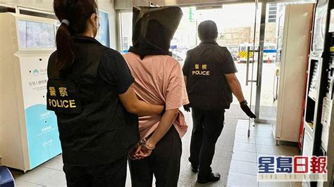 內地女扮公安呃六旬婦報警自首 警上門調查再拉女同黨 星島日報 Line Today