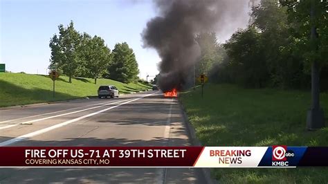 Video Kansas City Firefighters Battle Car Fire Youtube