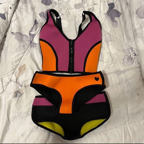 CESA Neoprene Bikini 3 Piece Set Women S Fashion Swimwear Bikinis Swimsuits On Carousell