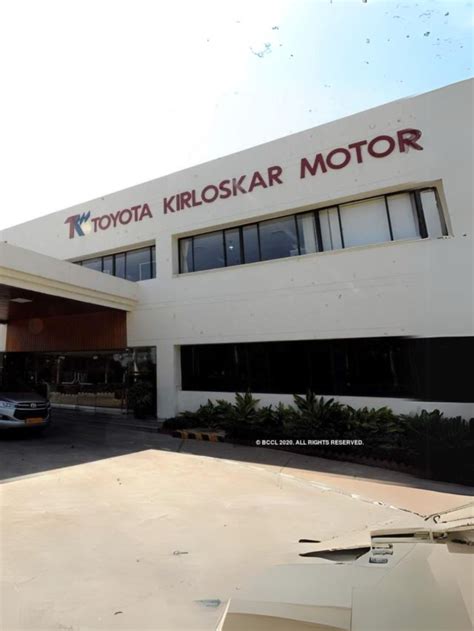 Toyota Kirloskar Motor Sales Soars by 51% | Cartoq