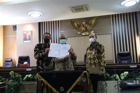 Bupati Kuningan Tandatangani Perjanjian Kerja Sama Optimalisasi