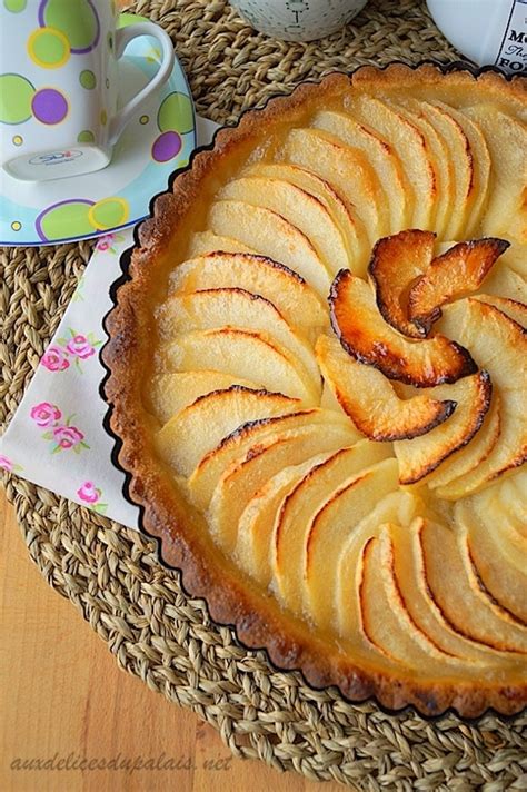 Tarte amandine aux pommes Aux délices du palais