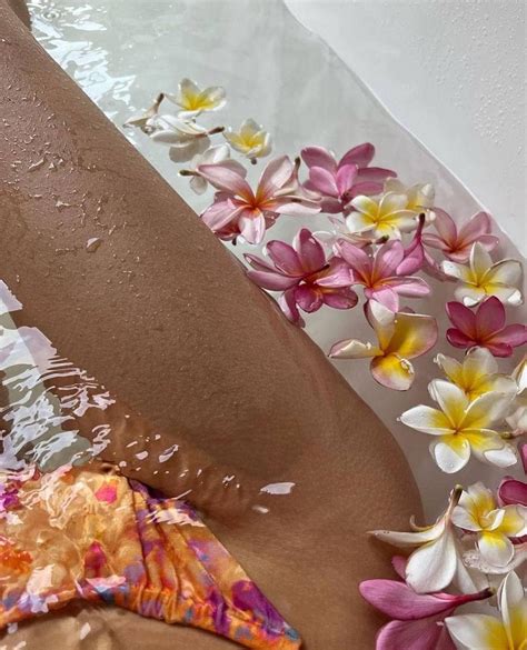 Lia Nude Emilie Musee