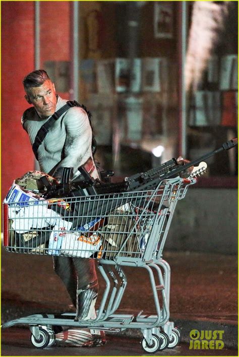 Josh Brolin Films Deadpool 2 In His Skin Tight Cable Costume Photo 3968039 Josh Brolin