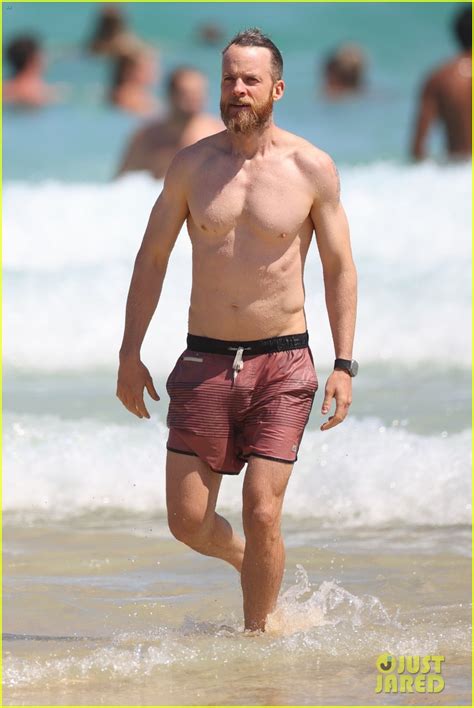 Photo Hamish Blake Shirtless Beach Day Photo Just Jared