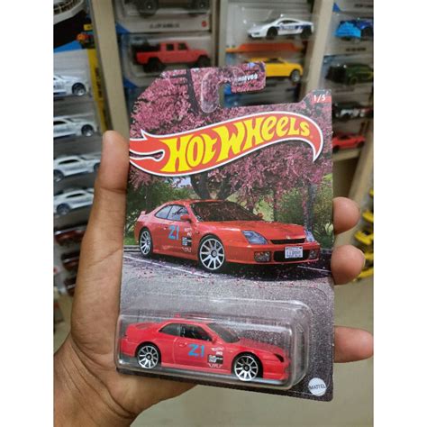 Jual Honda Prelude Merah Hot Wheels Custom 72 Chevy Luv Pickup Ungu