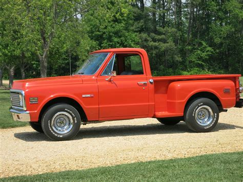 1972 Chevrolet Cheyenne Step Side Maple Hill Restoration