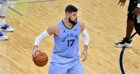 Grizzlies' Jonas Valanciunas Enters NBA's COVID-19 Health and Safety ...