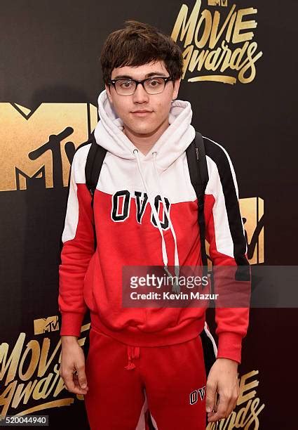 40 Brandon Wardell Comedian Stock Photos High Res Pictures And