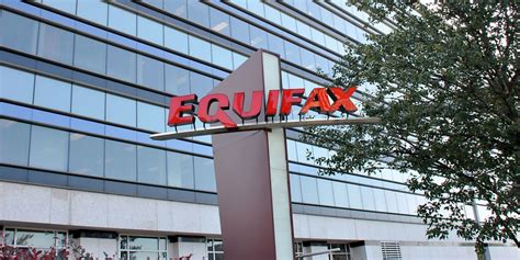 Equifax May Face Class Action Lawsuit After Credit Score Glitch Crain