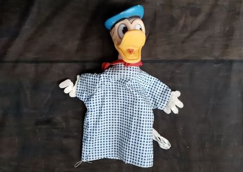 Vintage Donald Duck Hand Puppet Plush Gund Vintage Collectible