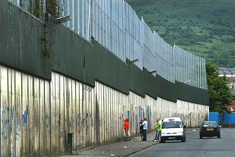 Belfast Peace Wall | Belfast Daily