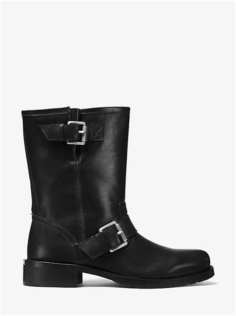 13 Moto Boots to Help You Go Grunge This Fall