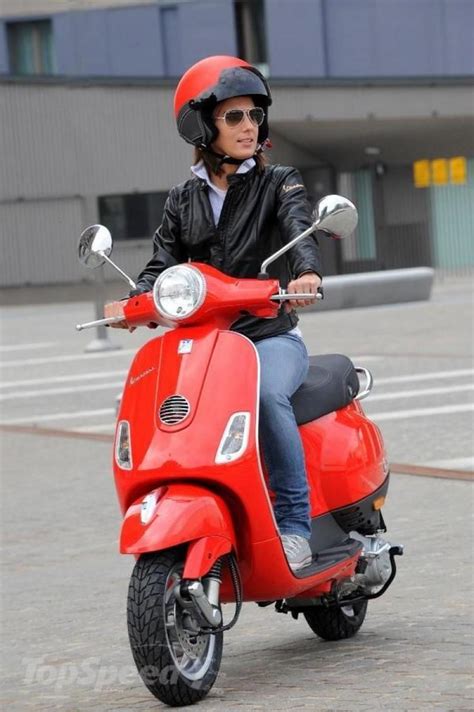 Vespa Vespa Lx 50 Motozombdrivecom