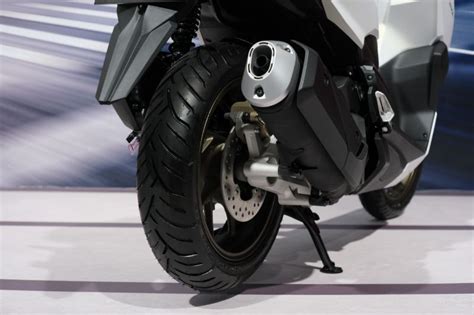 Ini 10 Perbedaan Honda Vario 160 2022 Dan Vario 150 Bukan Cuma Mesin