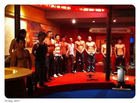 Arena バンコク シーロムスリウォン 性感マッサージ World Gay Guide