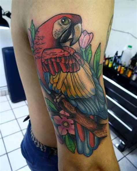 Tatuaje del artista Mexicano Oscar Ortiz Guacamaya Tatuajes y más