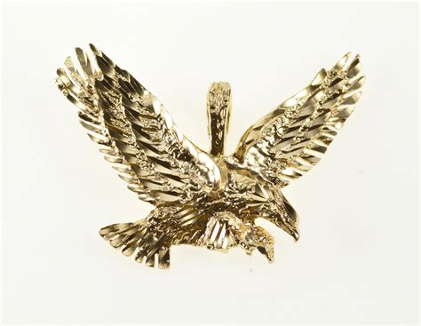 K Ornate Soaring Eagle Patriotic Bird Yellow Gold Pendant Property Room