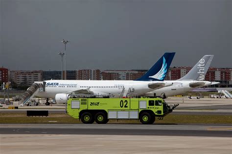 Governo Dos A Ores Cancela Concurso De Privatiza O Da Azores Airlines