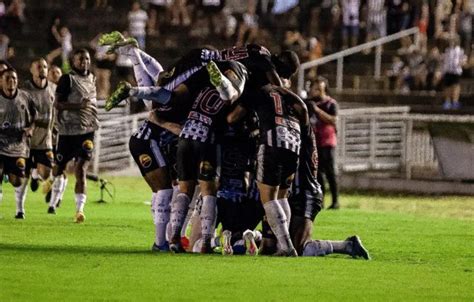 Em Jogo De Muitos Gols Botafogo Pb Vence Aparecidense E Retoma Lideran A