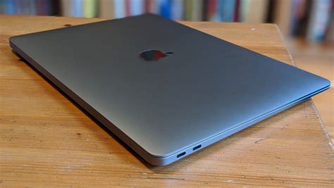 Apple Les Premiers Tests Du Macbook Air Sont Prometteurs Les Num Riques