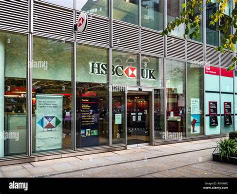 Hsbc Uk Branch Hi Res Stock Photography And Images Alamy