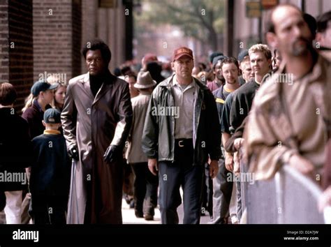 Unbreakable bruce willis hi-res stock photography and images - Alamy