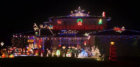 Holiday Lights Nominations Due Friday, December 8 – Anaheim Beautiful