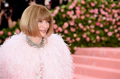 Anna Wintour Has Explained Why She Always Wears Sunglasses London