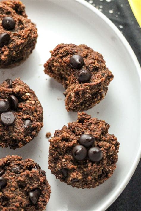 Gluten-Free Chocolate Chip Muffins with Quinoa Flakes - Eats by April