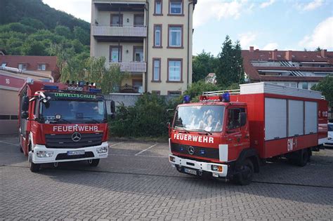 Neustadt Gefahrstoffzug Der Feuerwehr Bekommt Neues Fahrzeug