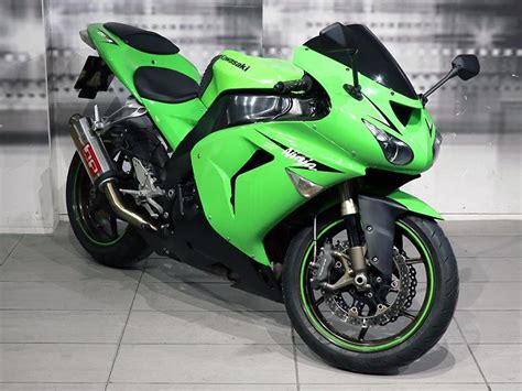 Kawasaki Ninja Zx R Colore Verde Usato In Vendita