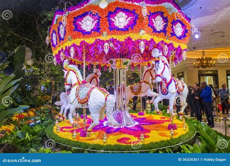 Las Vegas Wynn Hotel Flower Installation Editorial Photo Image Of