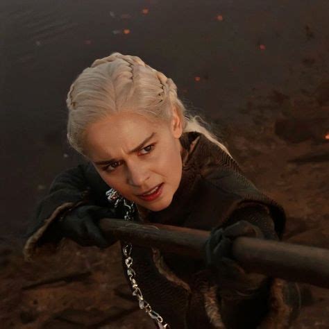 Emilia Clarke Felt Pressured To Do Nude Scenes After Game Of Thrones
