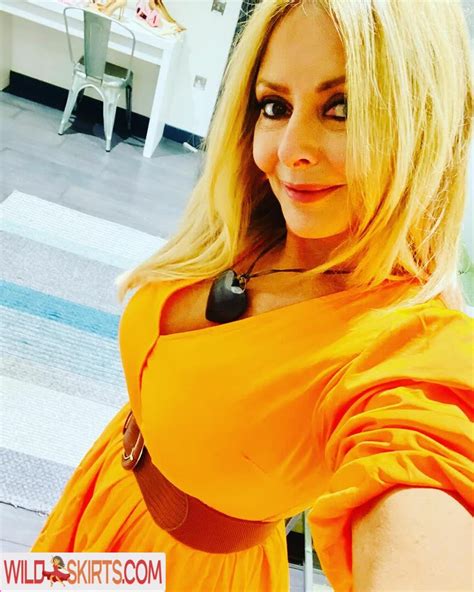 Carol Vorderman Carolvorders Nude Instagram Leaked Photo