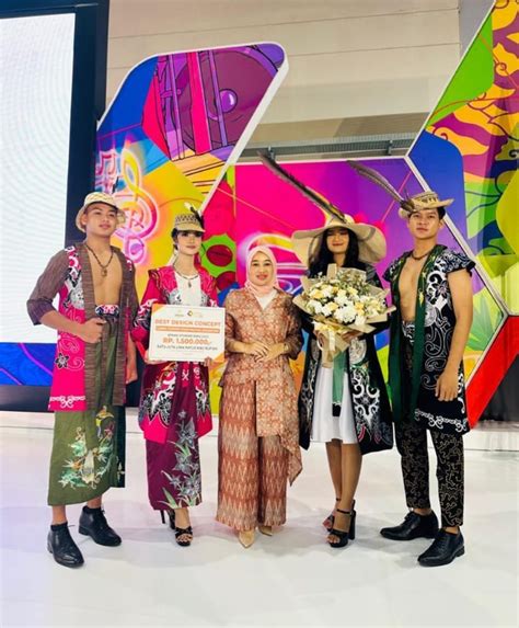 Batik Piring Malawen Barsel Juara Pentas Fashion Show Wastra Nusantara