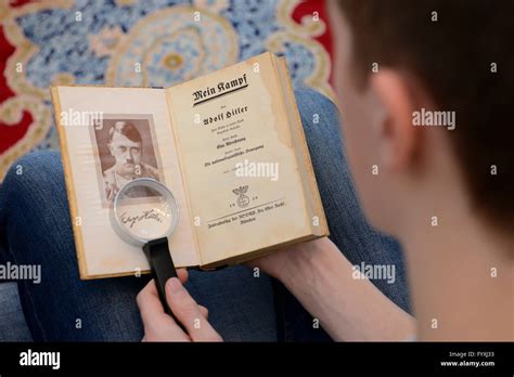 Adolf Hitler Mein Kampf Banque Dimage Et Photos Alamy