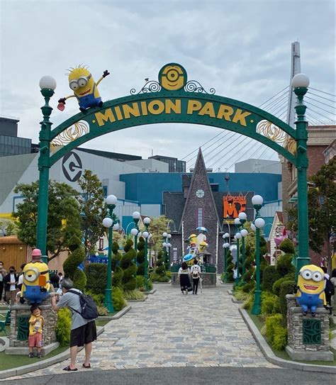 Universal studios japan minion park | 京都, 夢の旅行, 上野動物園