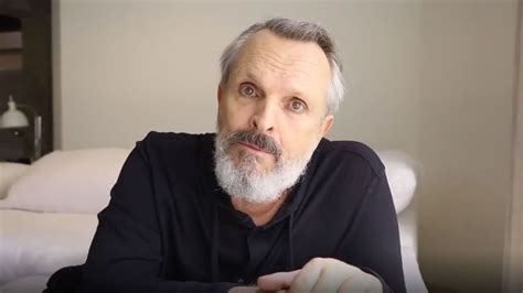 Miguel Bosé y su regreso asegurando que ha vivido años salvajes