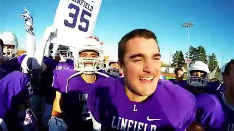 2015 Linfield College Football Whitworth Playoff Mini Highlight Youtube